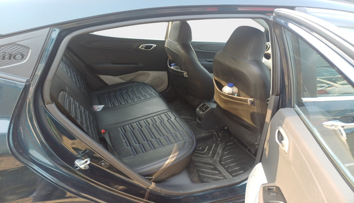 2022 Hyundai GRAND I10 NIOS ASTA 1.2 KAPPA VTVT CNG, Petrol, Manual, 8,210 km, interior