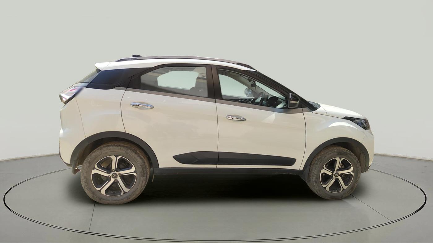 2022 Tata NEXON XZ PLUS PETROL SUNROOF, Petrol, Manual, 30,370 km, exterior
