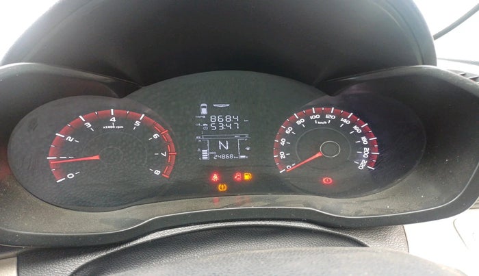 2022 Mahindra XUV300 W6 1.2 PETROL, Petrol, Manual, 24,868 km, interior