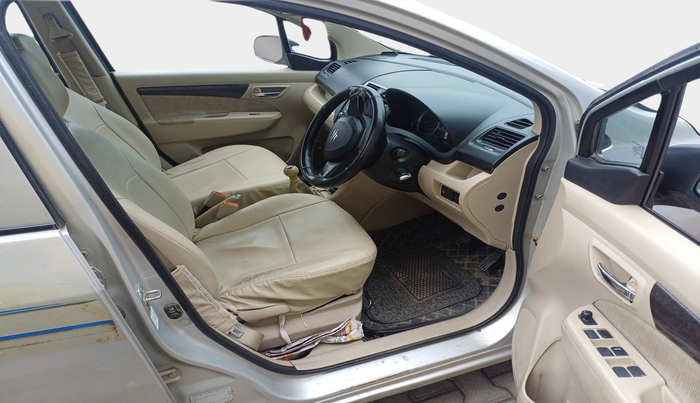 2014 Maruti Ertiga VDI, Diesel, Manual, 1,79,458 km, interior