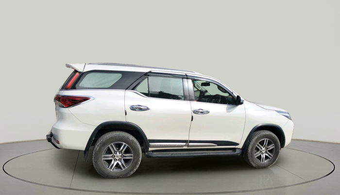 2018 Toyota Fortuner 2.8 4X2 AT, Diesel, Automatic, 1,17,116 km, exterior
