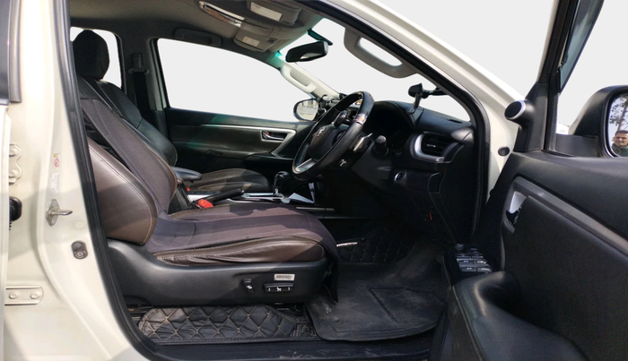 2018 Toyota Fortuner 2.8 4X2 AT, Diesel, Automatic, 1,17,116 km, interior