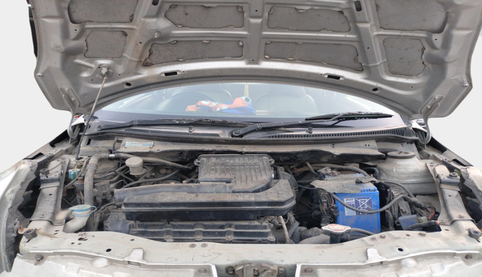 2016 Maruti Swift Dzire LXI (O), Petrol, Manual, 87,047 km, exterior