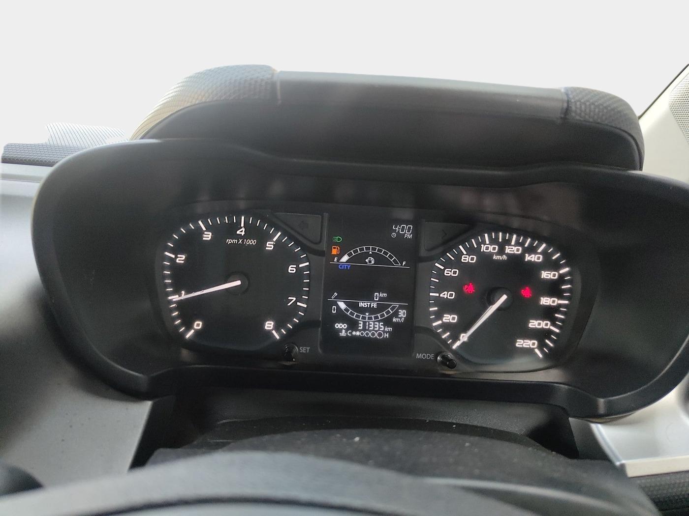2022 Tata ALTROZ XZ PETROL, Petrol, Manual, 31,335 km, interior