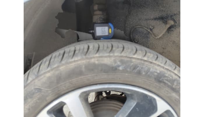 2022 Tata ALTROZ XZ PETROL, Petrol, Manual, 31,335 km, tyre