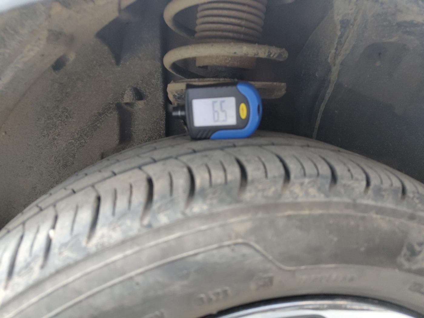 2022 Tata ALTROZ XZ PETROL, Petrol, Manual, 31,335 km, tyre