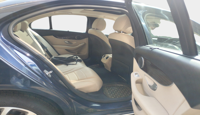 2017 Mercedes Benz C Class C 220 CDI AVANTGARDE, Diesel, Automatic, 43,352 km, interior