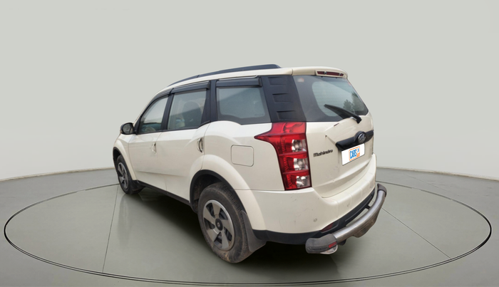 2016 Mahindra XUV500 W6, Diesel, Manual, 79,909 km, exterior