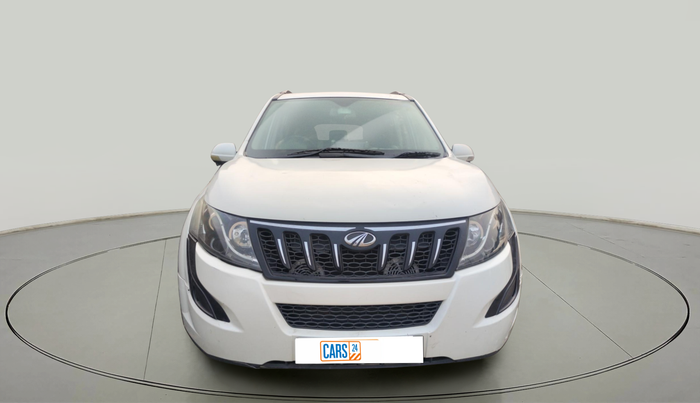 2016 Mahindra XUV500 W6, Diesel, Manual, 79,909 km, exterior