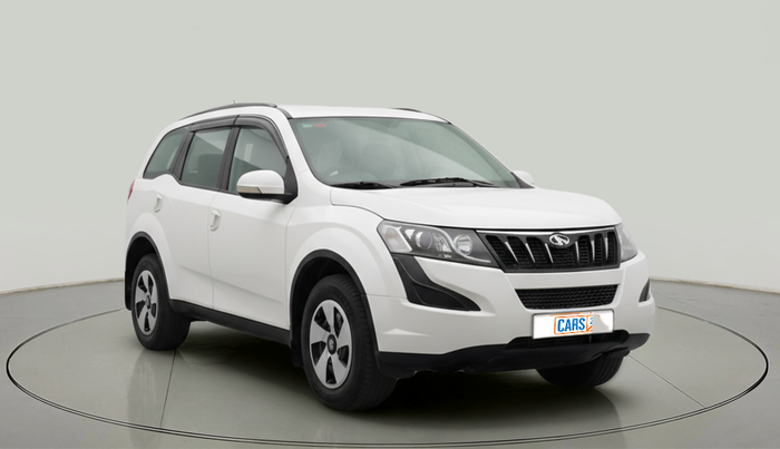 2016 Mahindra XUV500 W6, Diesel, Manual, 79,909 km, exterior