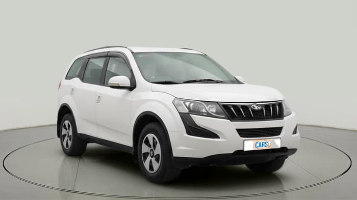 2016 Mahindra XUV500 W6, Diesel, Manual, 7,99,010 km, exterior