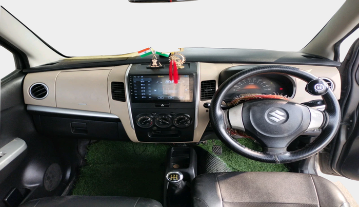 2017 Maruti Wagon R 1.0 LXI CNG, Petrol, Manual, 89,210 km, interior