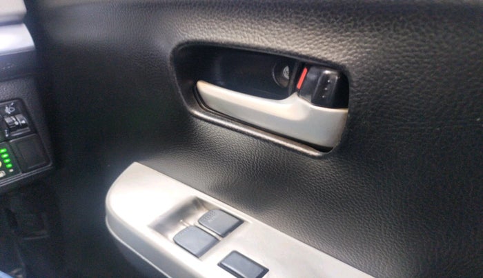 2014 Maruti Wagon R 1.0 LXI CNG, CNG, Manual, 1,41,633 km, interior