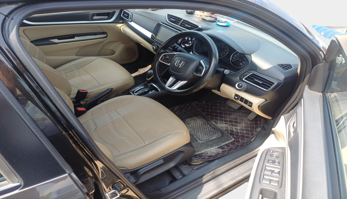 2024 Honda Amaze 1.2L I-VTEC VX CVT, Petrol, Automatic, 14,943 km, interior