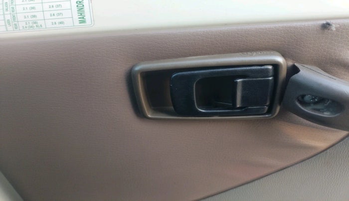 2017 Mahindra Bolero POWER PLUS ZLX, Diesel, Manual, 78,839 km, interior