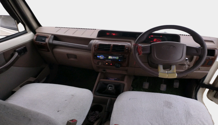 2014 Mahindra Bolero ZLX BS-III, Diesel, Manual, 1,14,543 km, interior