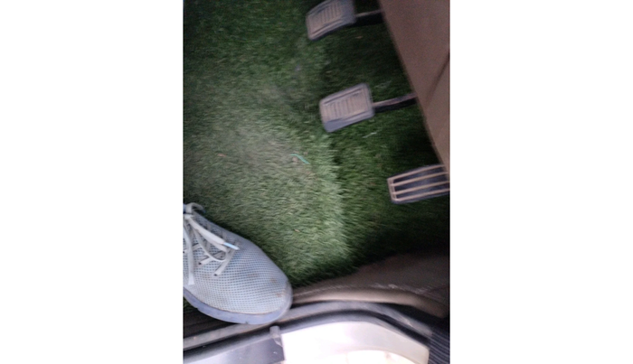 2014 Mahindra Bolero ZLX BS-III, Diesel, Manual, 1,14,543 km, interior