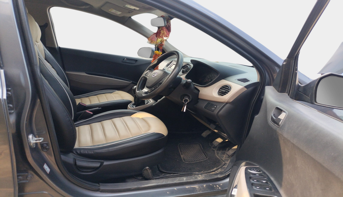 2018 Hyundai Xcent E+, Petrol, Manual, 1,45,577 km, interior