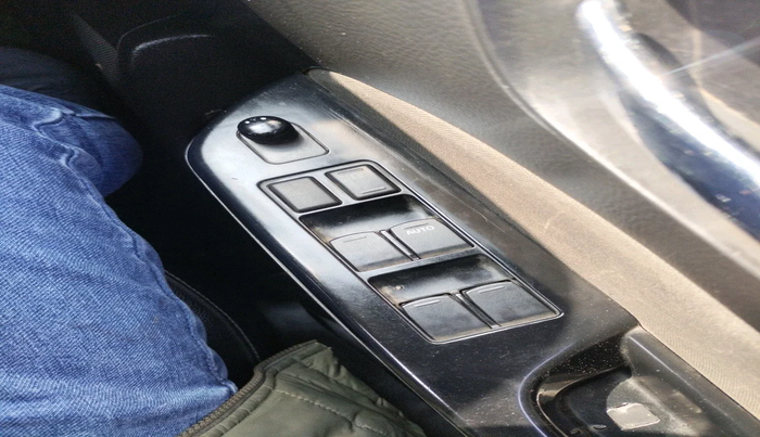 2013 Maruti Swift Dzire VDI, Diesel, Manual, 1,05,304 km, interior