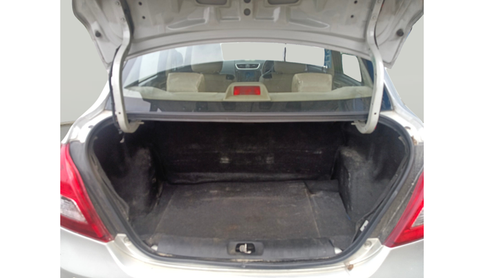 2015 Maruti Swift Dzire VDI, Diesel, Manual, 1,39,577 km, exterior