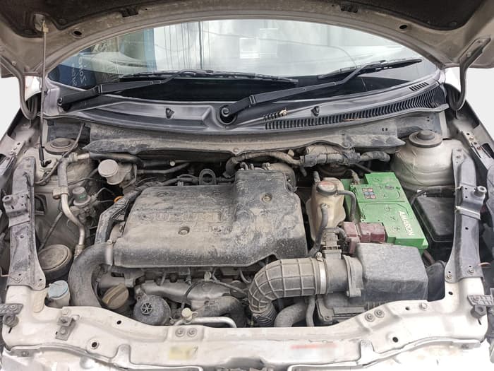 2015 Maruti Swift Dzire VDI, Diesel, Manual, 1,58,039 km, exterior
