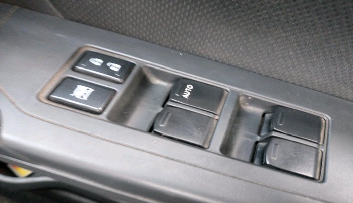 2018 Maruti Vitara Brezza VDI (O), Diesel, Manual, 1,01,621 km, interior