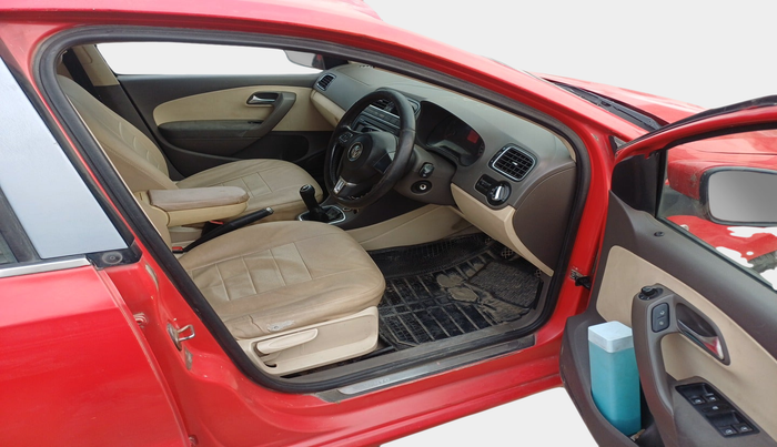 2011 Volkswagen Vento HIGHLINE DIESEL 1.6, Diesel, Manual, 1,56,309 km, interior