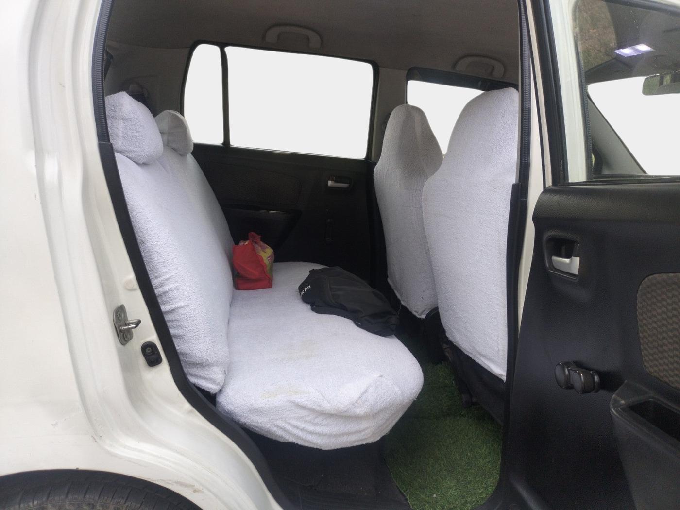 2016 Maruti Wagon R 1.0 LXI, Petrol, Manual, 1,07,267 km, interior
