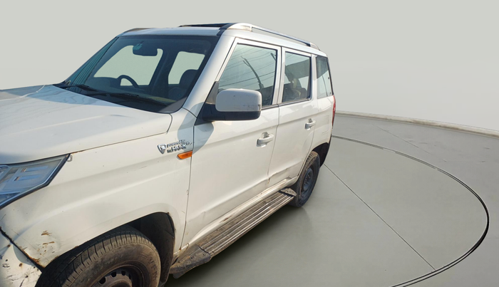 2016 Mahindra TUV300 T6 PLUS, Diesel, Manual, 1,69,285 km, exterior