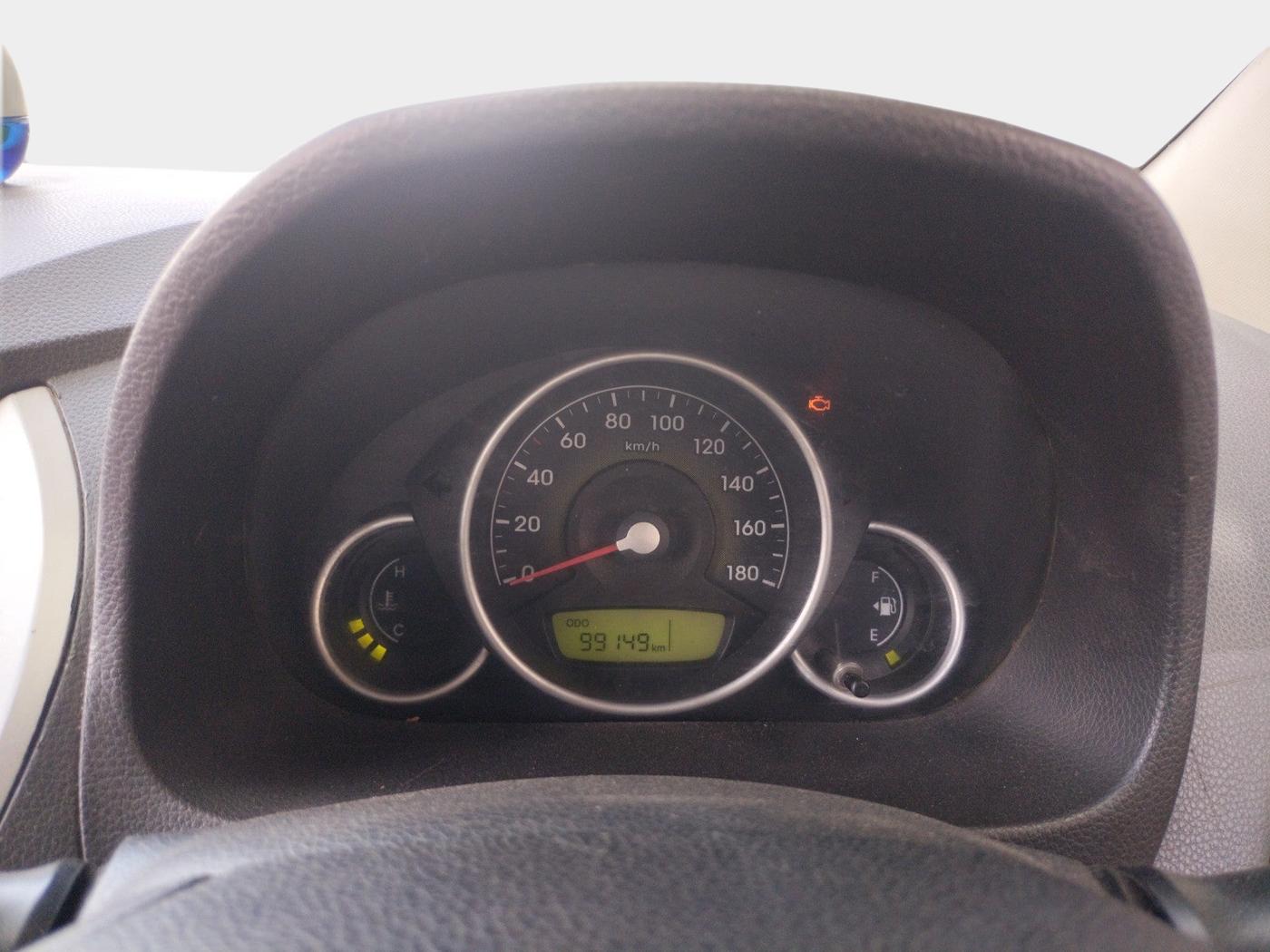 2017 Hyundai Eon MAGNA +, Petrol, Manual, 99,149 km, interior