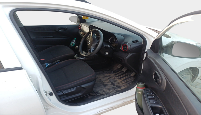 2022 Hyundai GRAND I10 NIOS MAGNA CORPORATE EDITION 1.2 KAPPA VTVT, Petrol, Manual, 37,473 km, interior