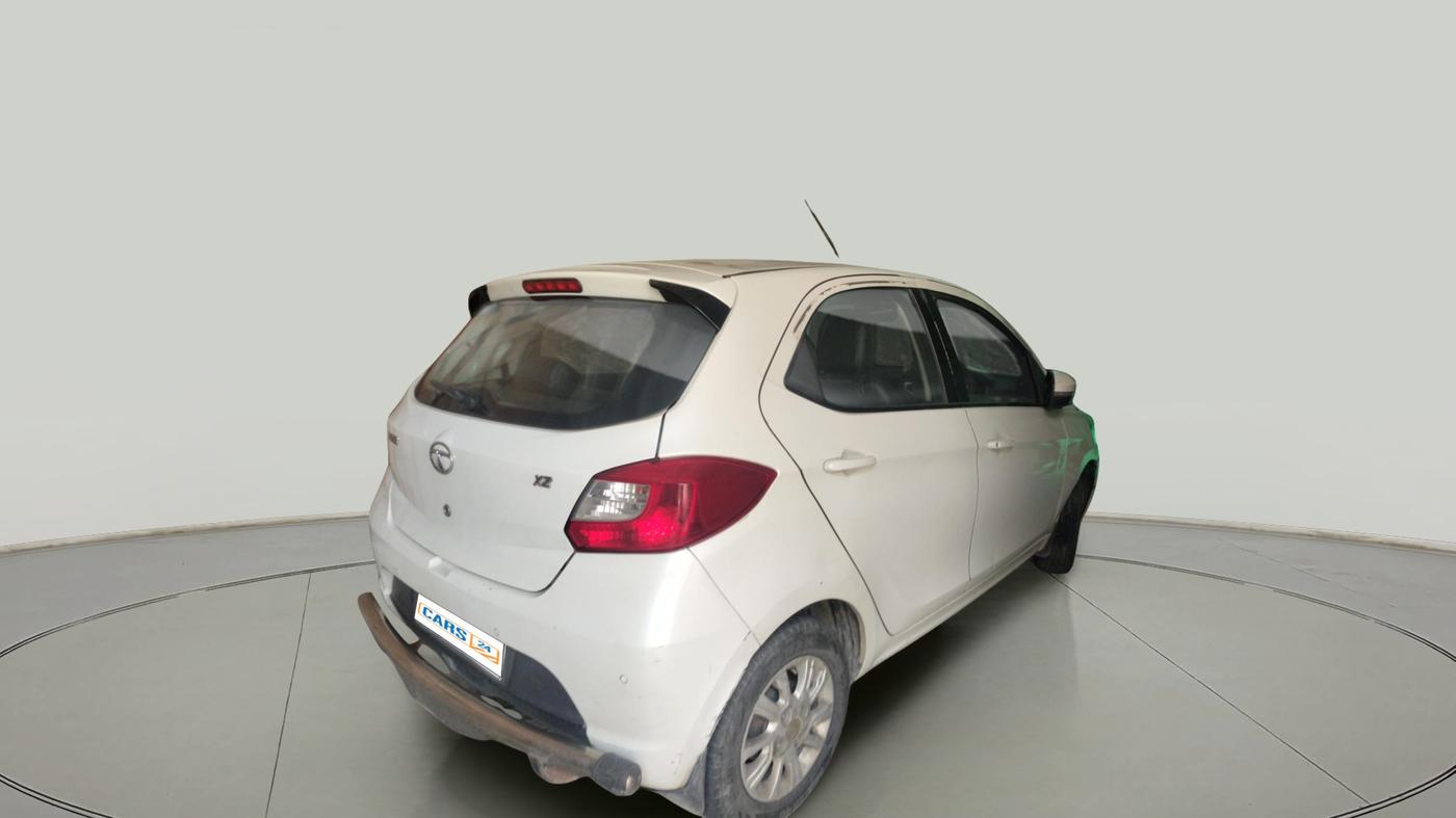 2017 Tata Tiago XZ DIESEL, Diesel, Manual, 95,680 km, exterior