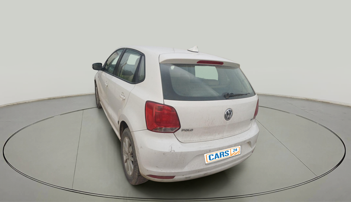 2014 Volkswagen Polo HIGHLINE1.5L, Diesel, Manual, 1,43,620 km, exterior