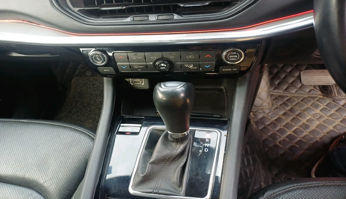 2023 Jeep Compass MODEL S (O) 1.4 PETROL DCT, Petrol, Automatic, 39,355 km, interior