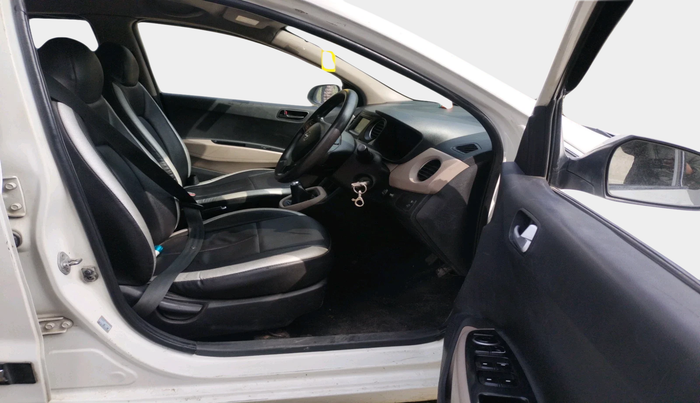 2017 Hyundai Xcent S 1.1 CRDI, Diesel, Manual, 85,164 km, interior