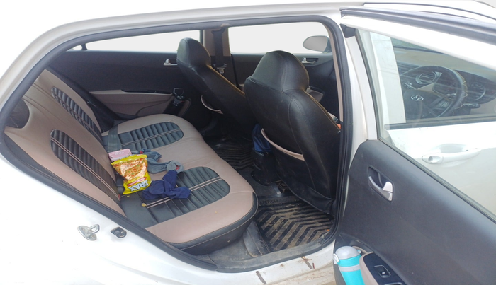 2015 Hyundai Grand i10 SPORTZ 1.2 KAPPA VTVT, Petrol, Manual, 61,021 km, interior