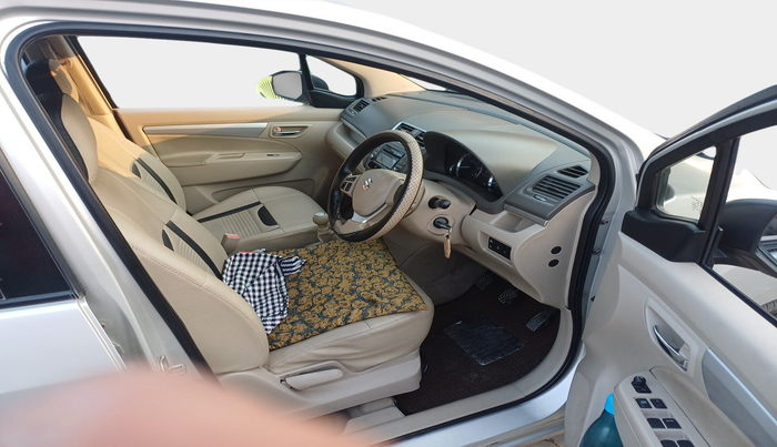 2015 Maruti Ertiga VDI SHVS, Diesel, Manual, 1,37,584 km, interior