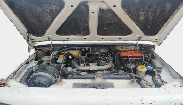 2015 Mahindra Bolero SLE BS IV, Diesel, Manual, 1,25,373 km, exterior