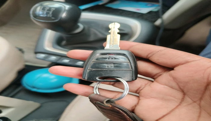 2019 Hyundai NEW SANTRO SPORTZ MT, Petrol, Manual, 82,270 km, interior