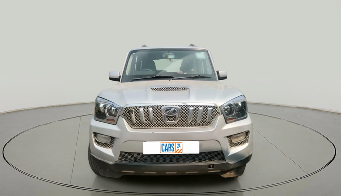 2017 Mahindra Scorpio S4 PLUS 1.99 INTELLI-HYBRID, Diesel, Manual, 75,285 km, exterior