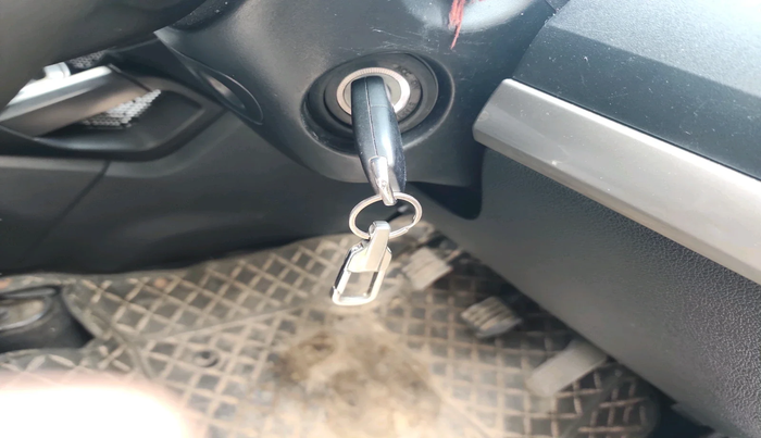 2019 Tata Harrier XM 2.0L KRYOTEC, Diesel, Manual, 1,26,452 km, interior