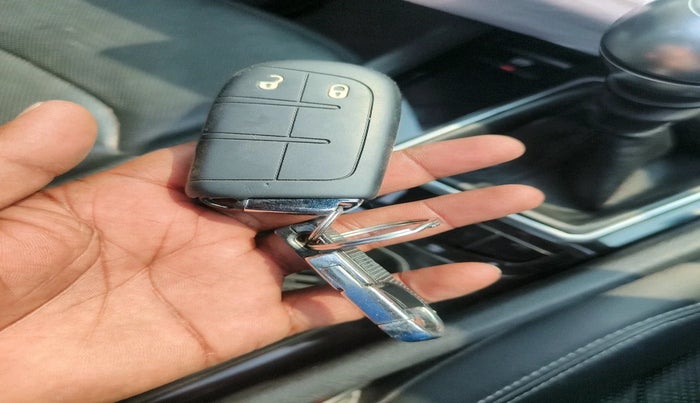 2021 Jeep Compass MODEL S (O) 2.0 DIESEL, Diesel, Manual, 66,239 km, interior