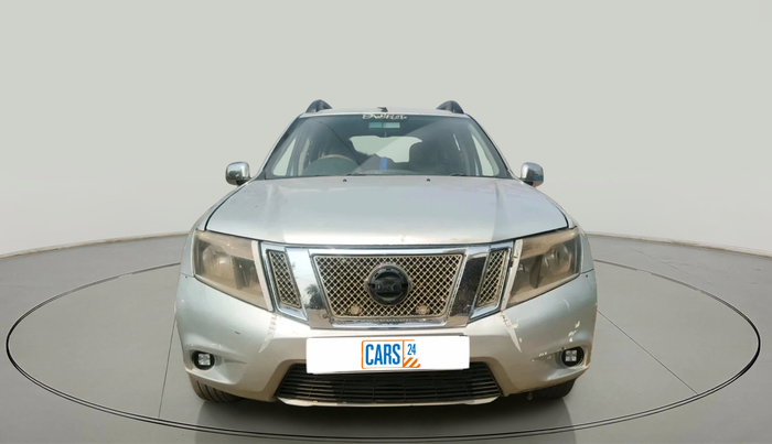 2015 Nissan Terrano XV D THP PREMIUM 110 PS, Diesel, Manual, 1,81,362 km, exterior