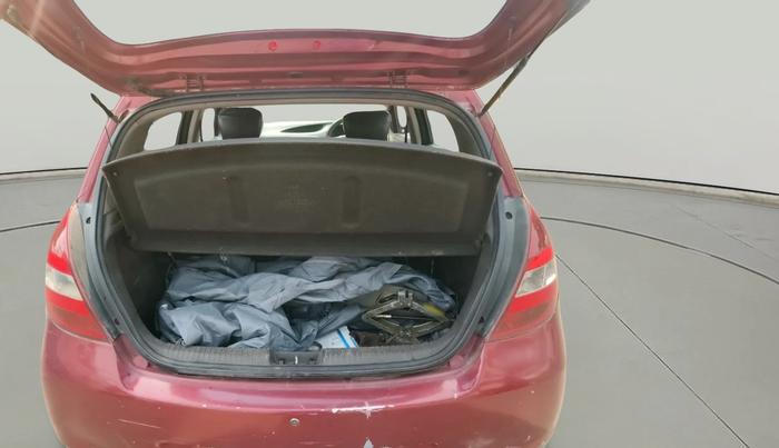 2011 Hyundai i20 MAGNA 1.2, Petrol, Manual, 95,198 km, exterior