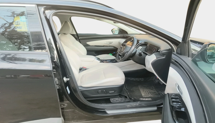 2024 Hyundai Tucson PLATINUM 2.0 AT DIESEL, Diesel, Automatic, 12,654 km, interior