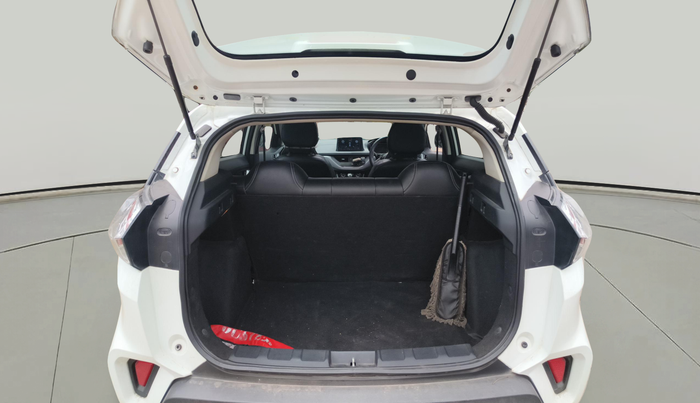 2022 Tata NEXON XM SUNROOF PETROL, Petrol, Manual, 65,381 km, exterior