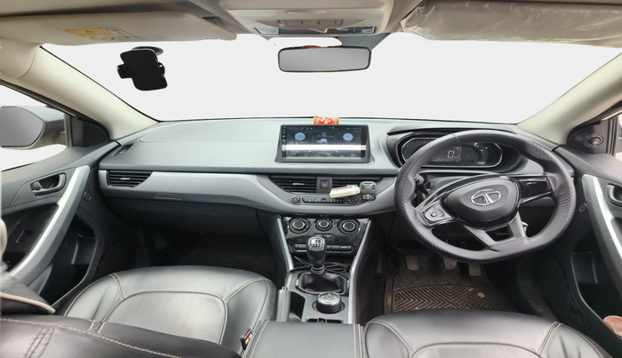 2022 Tata NEXON XM SUNROOF PETROL, Petrol, Manual, 65,381 km, interior