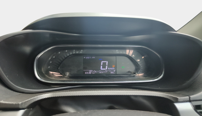 2022 Tata NEXON XM SUNROOF PETROL, Petrol, Manual, 65,381 km, interior