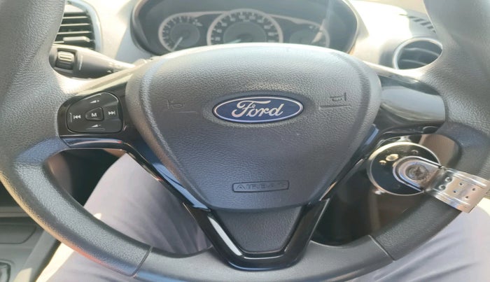 2017 Ford Figo Aspire TITANIUM 1.2 PETROL, Petrol, Manual, 77,344 km, interior