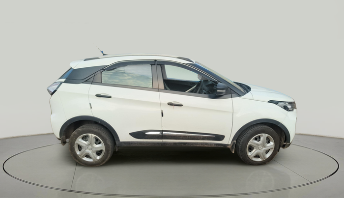 2022 Tata NEXON XM SUNROOF DIESEL, Diesel, Manual, 63,525 km, exterior